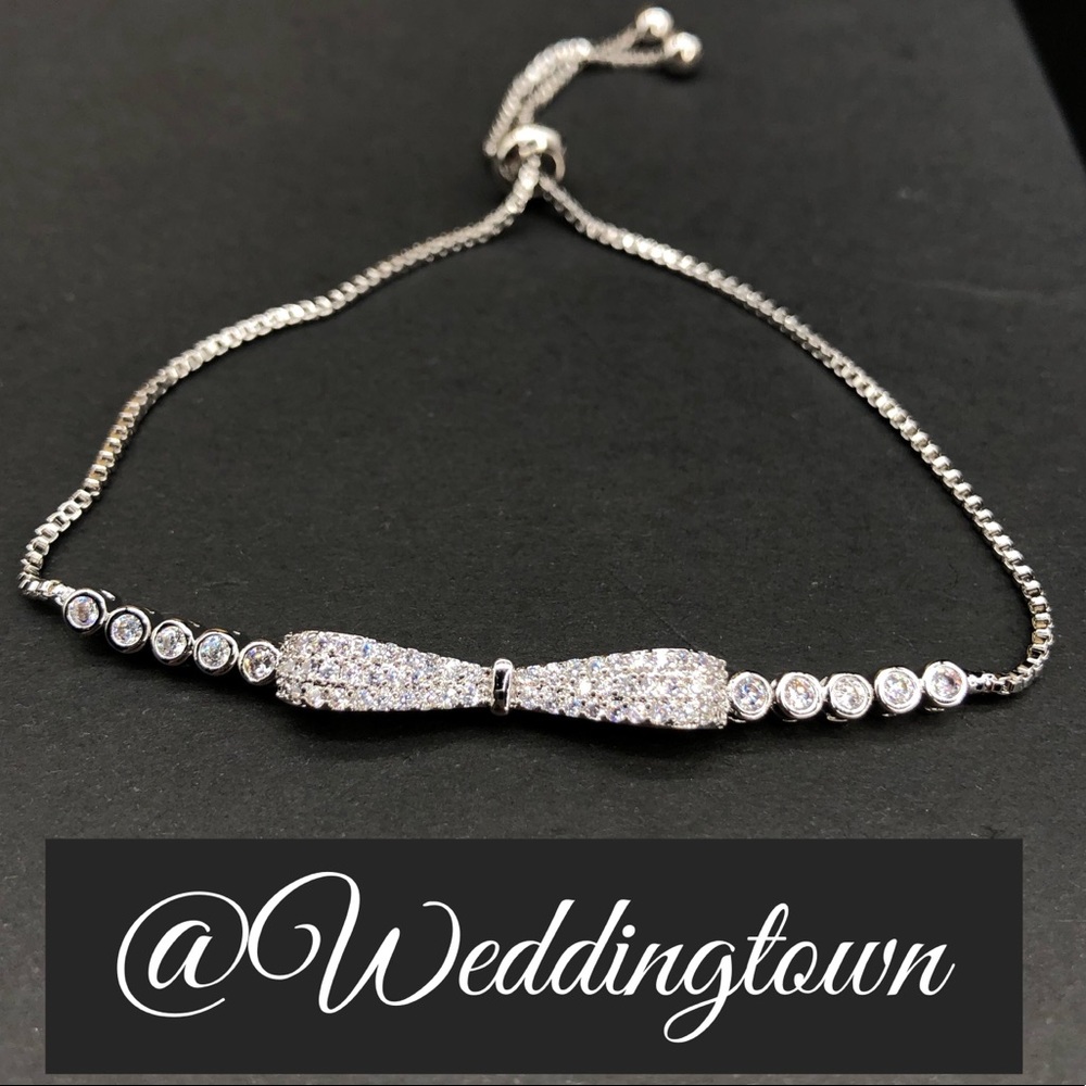 Adjustable silver bow tie bracelet cute luxury